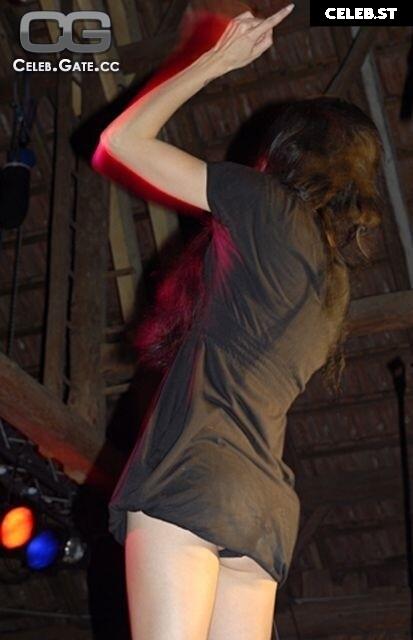 Jennifer Weist Image 1953830