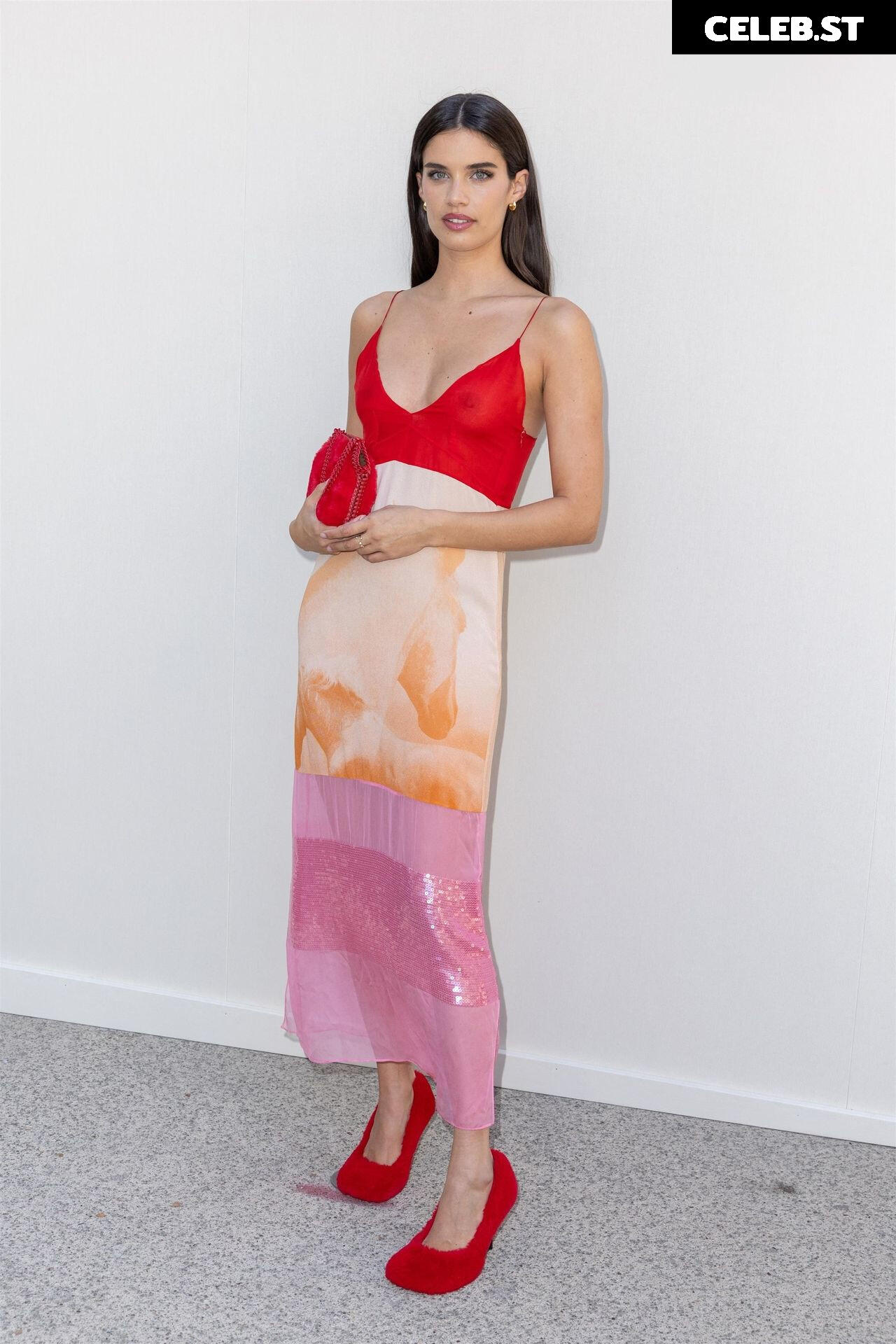 Sara Sampaio Image 1959020