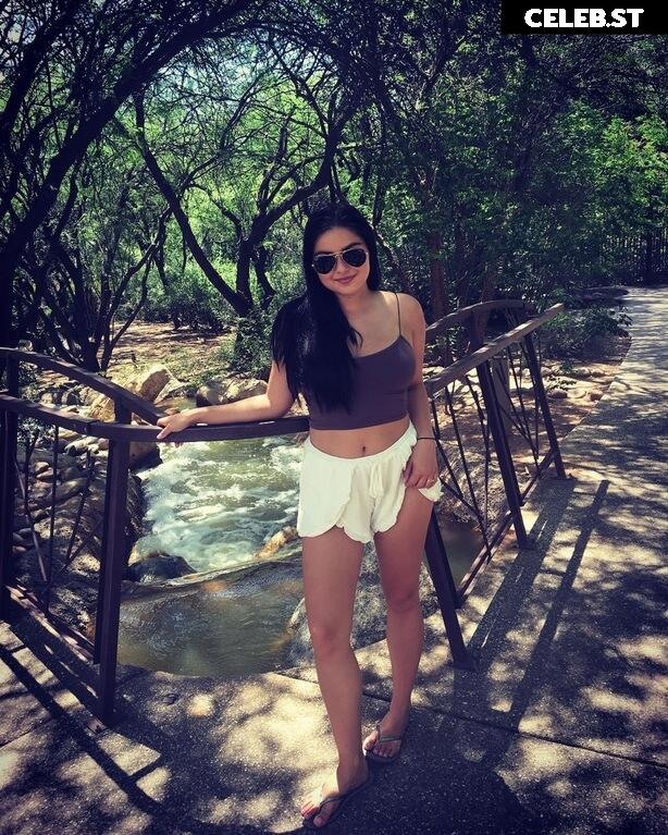 Ariel Winter Image 1959214