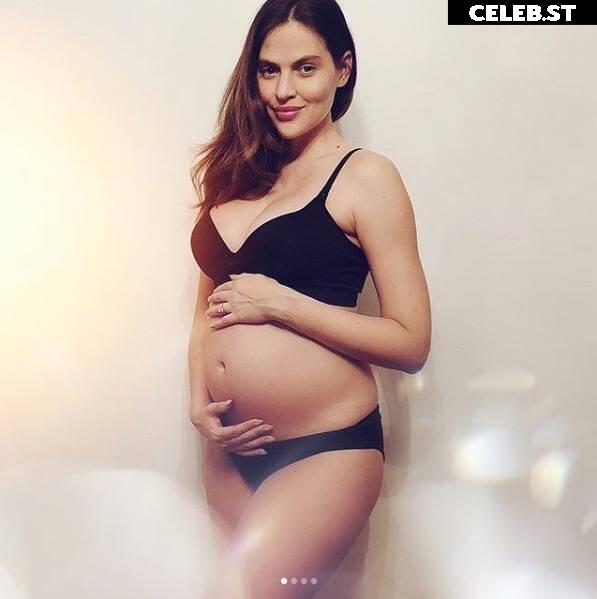 Hana Nitsche Image 1958879