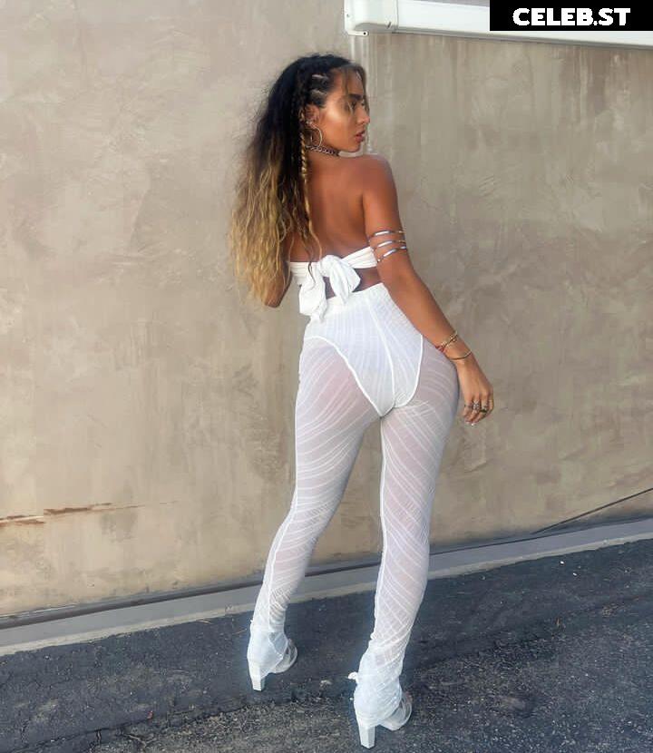 Sommer Ray Image 1958283