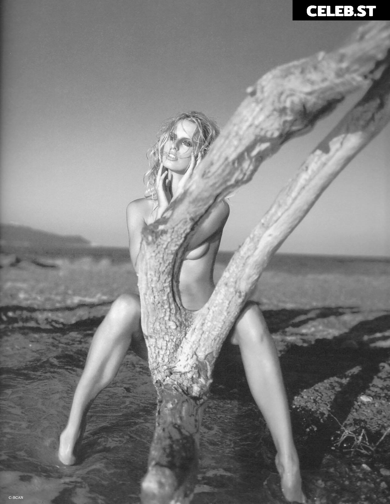 Karolina Kurkova Image 1945867