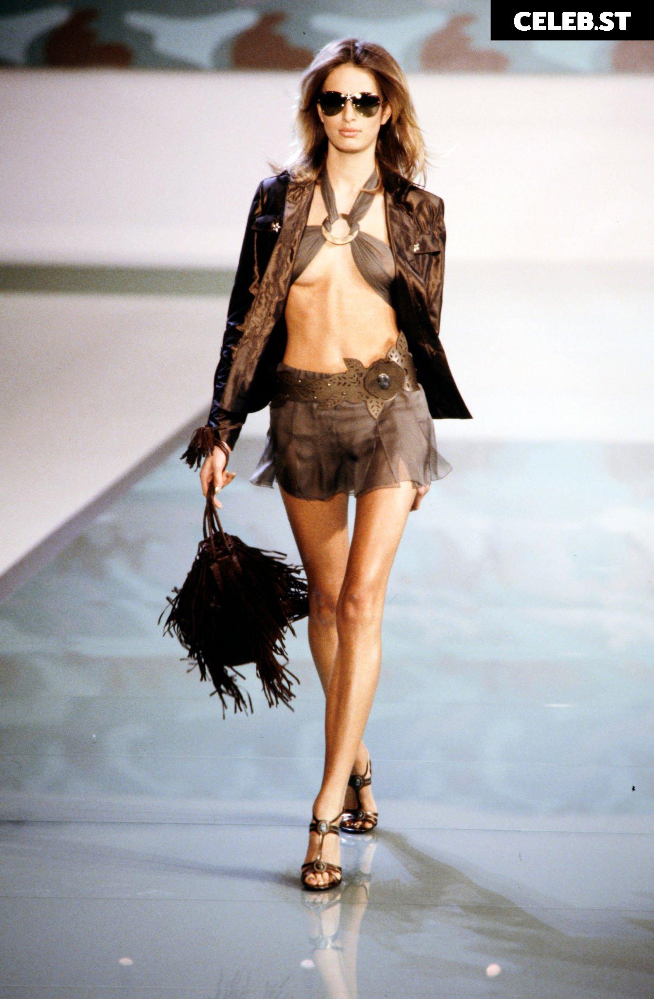 Karolina Kurkova Image 1946817