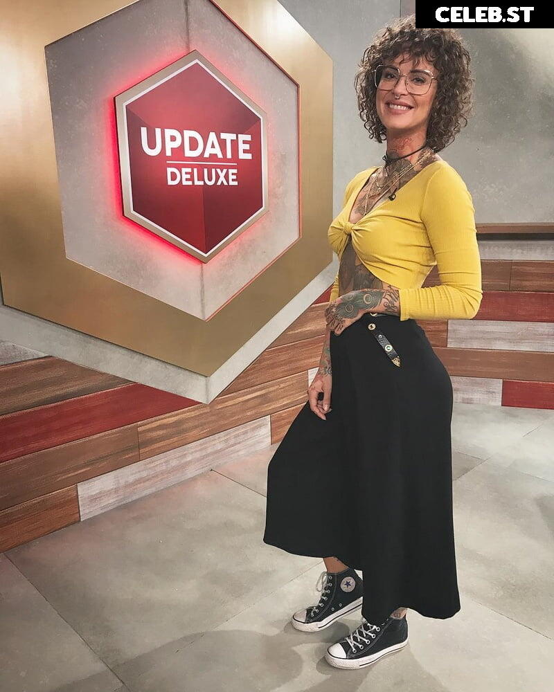 Jennifer Weist Image 1946553