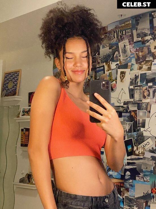 Sofia Wylie Image 1947541