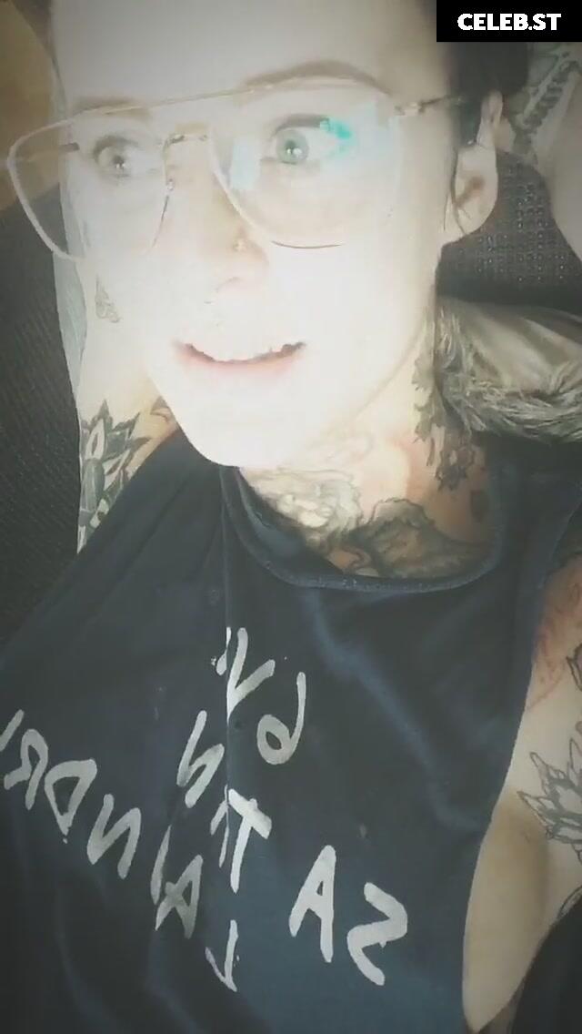 Jennifer Weist Image 1944573