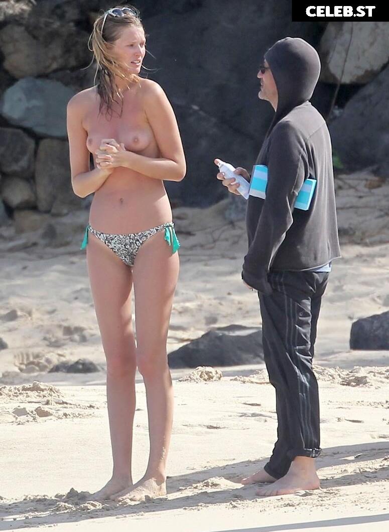 Toni Garrn Image 1944467