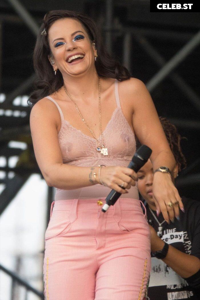 Lily Allen Image 1944169