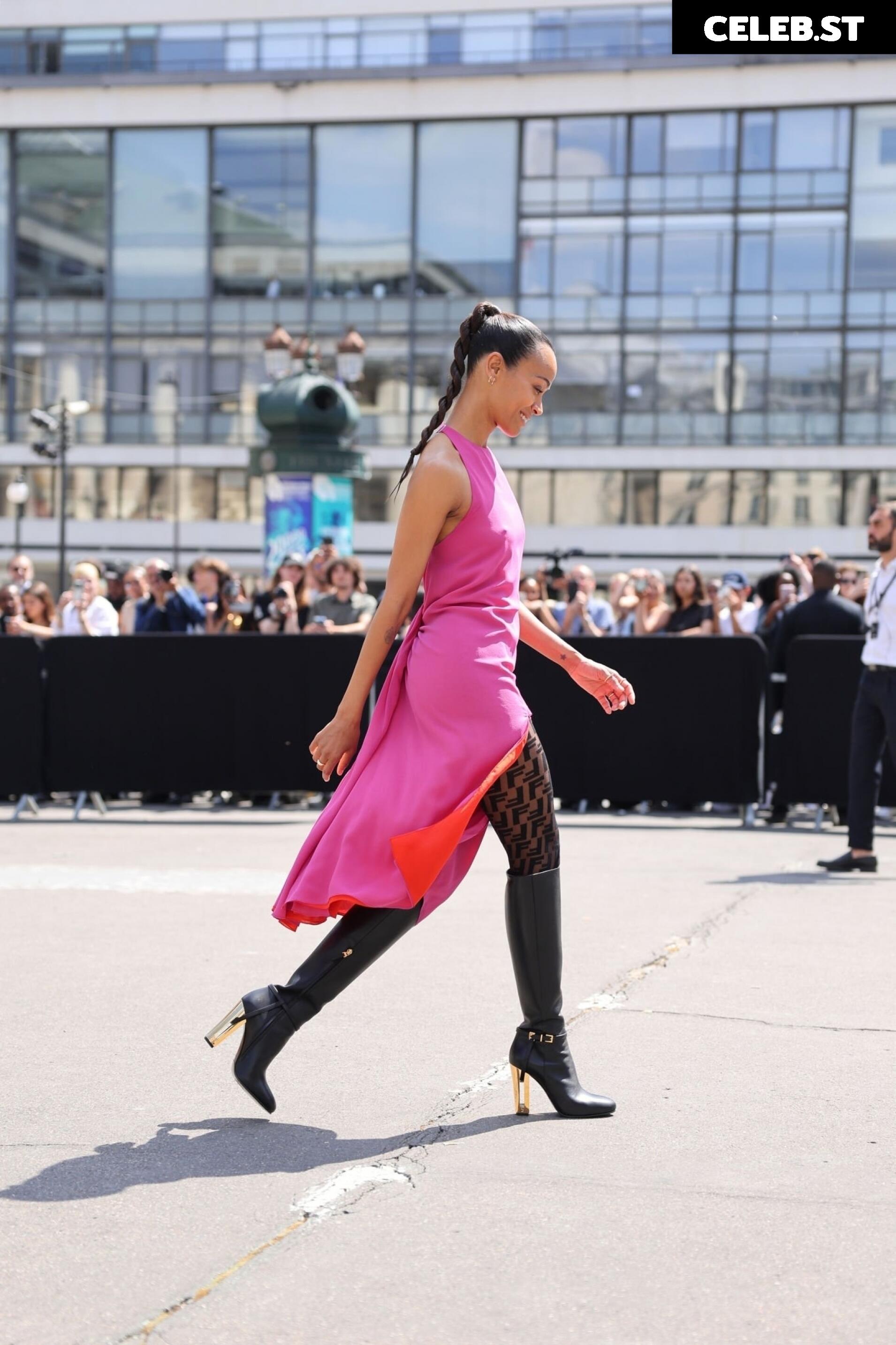 Zoe Saldana Image 1941778