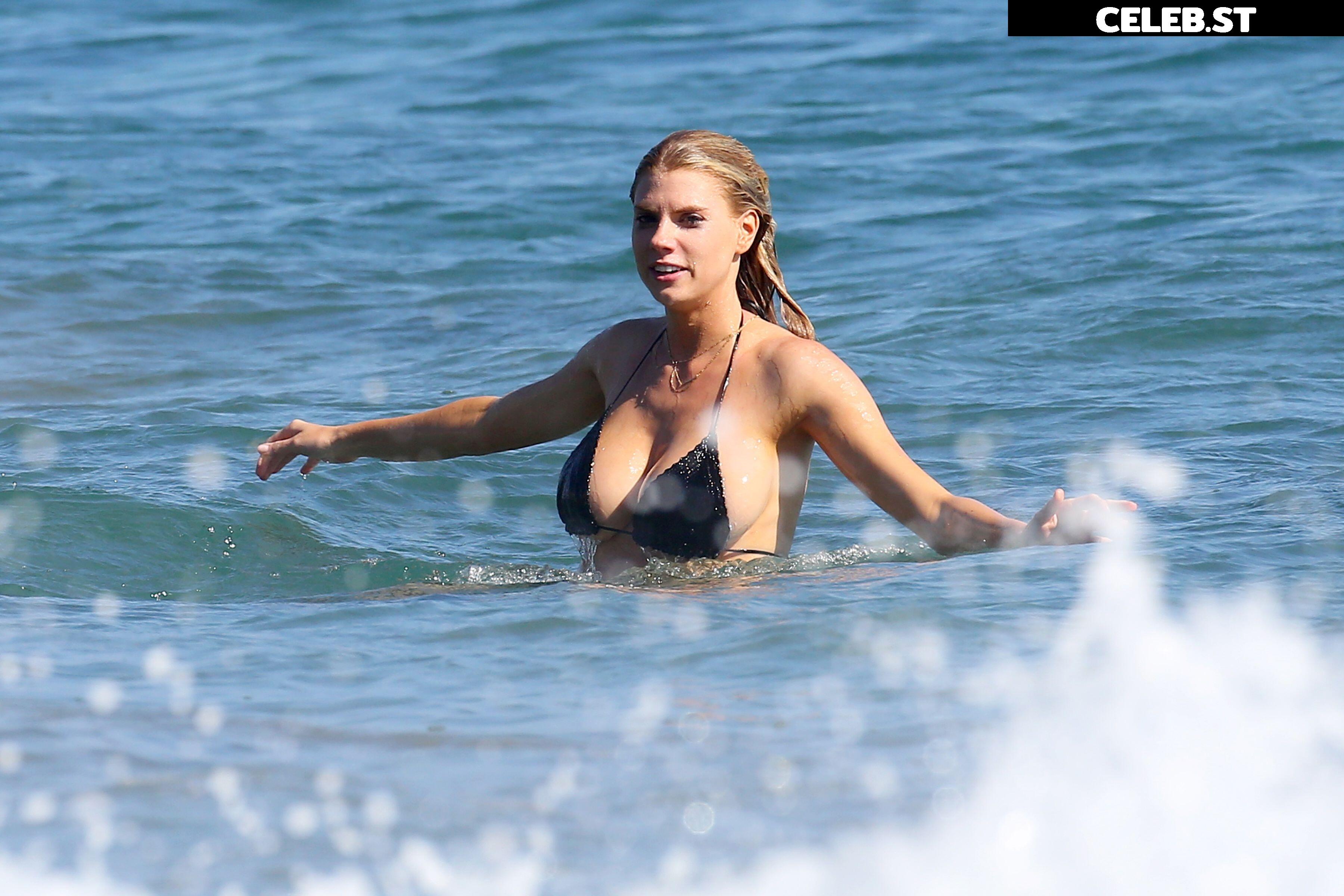 Charlotte McKinney Image 1942739
