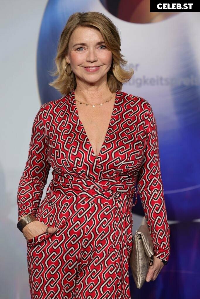 Tina Ruland Image 1942008