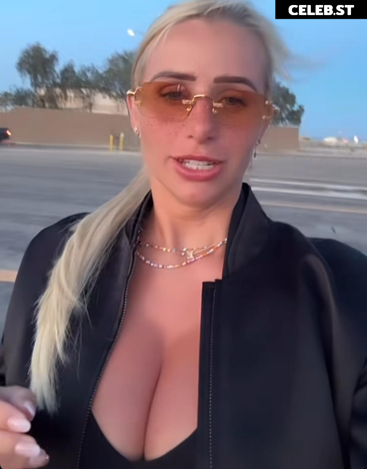 Carina Spack Image 1942003