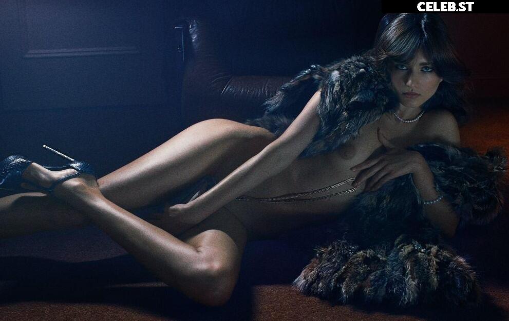 Toni Garrn Image 1943709
