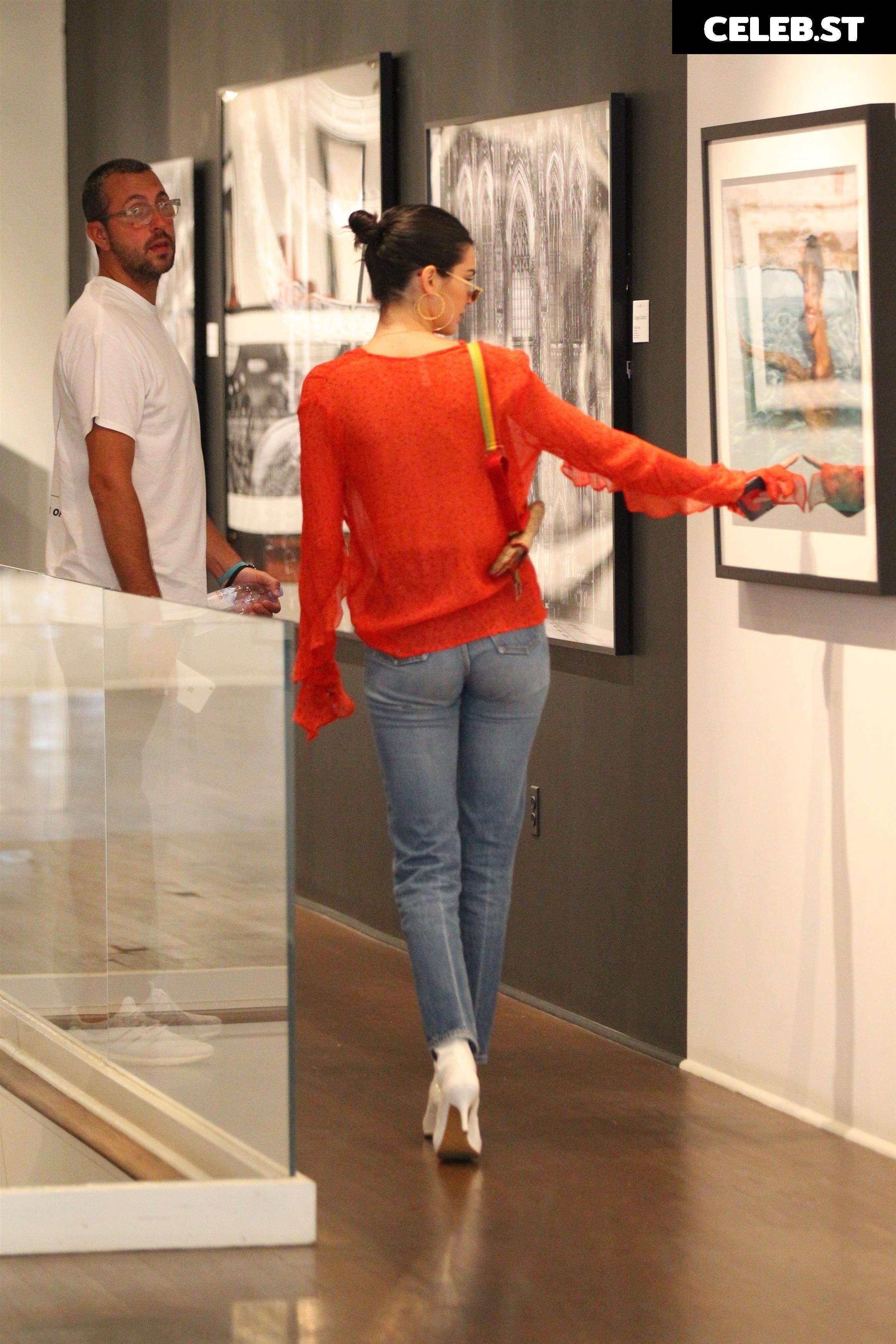 Kendall Jenner Image 1943079