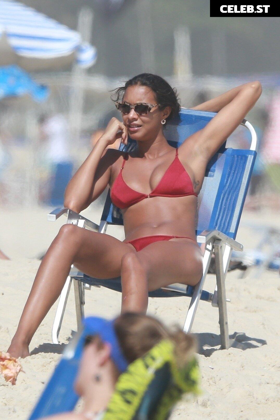 Lais Ribeiro Image 1943206