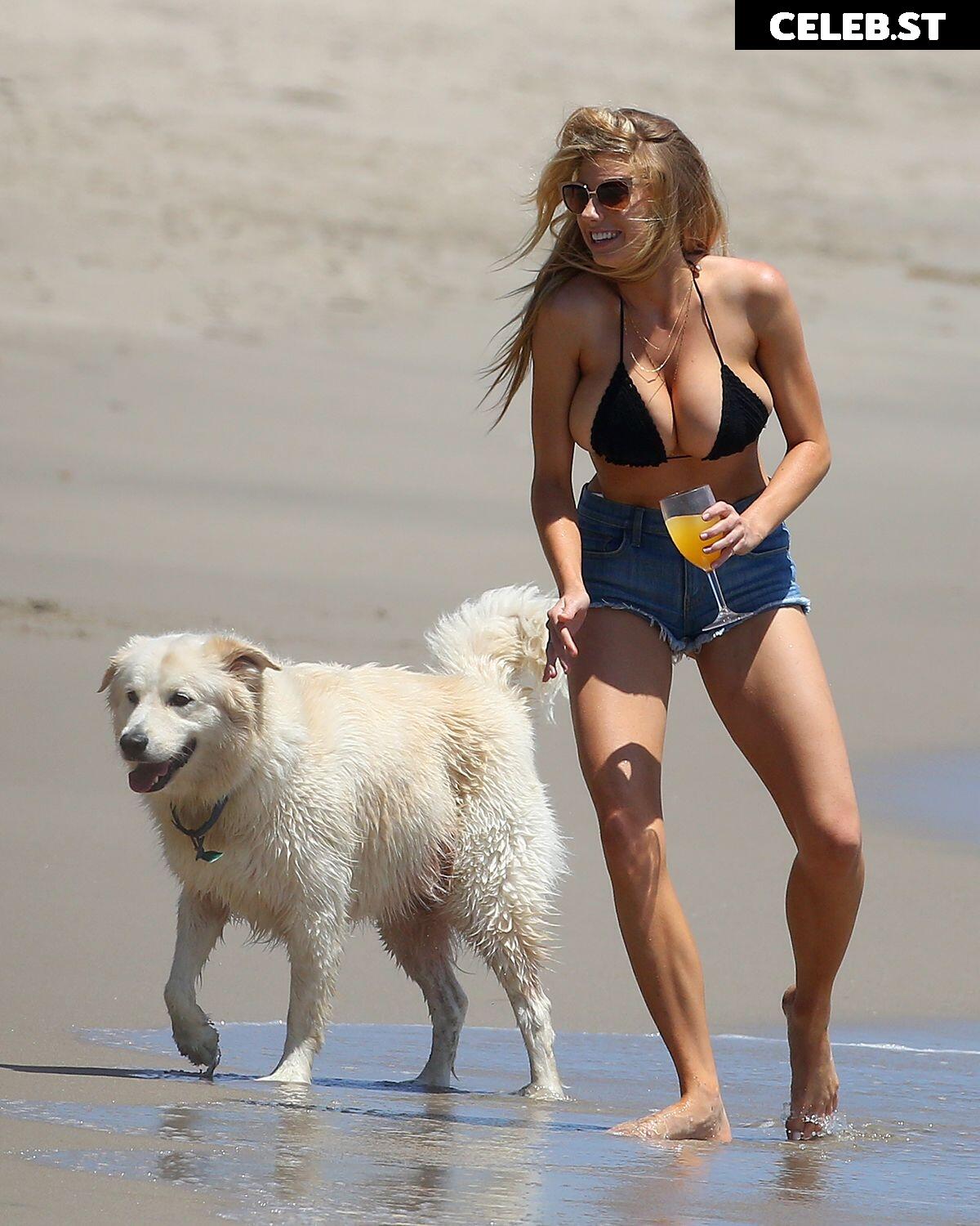 Charlotte McKinney Image 1943222