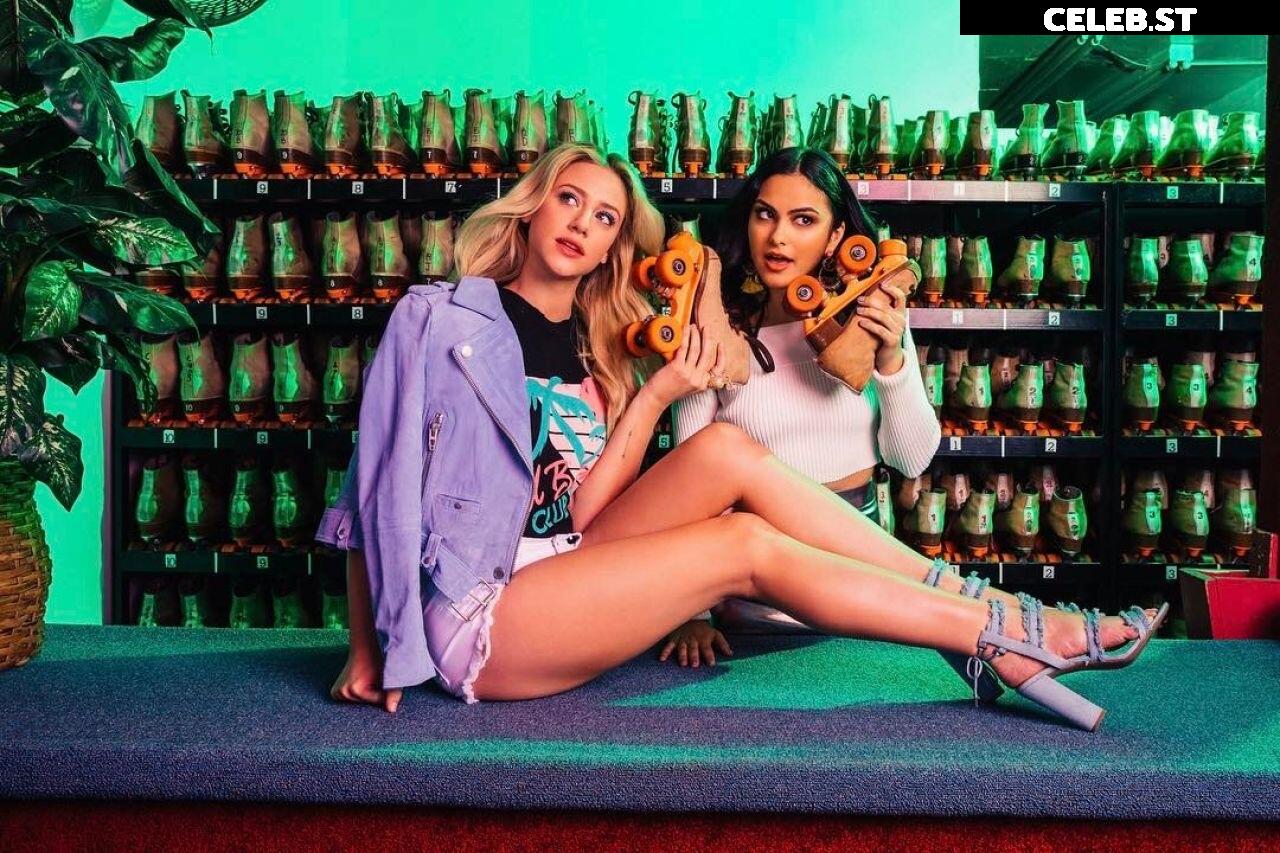 Lili Reinhart Image 1940118