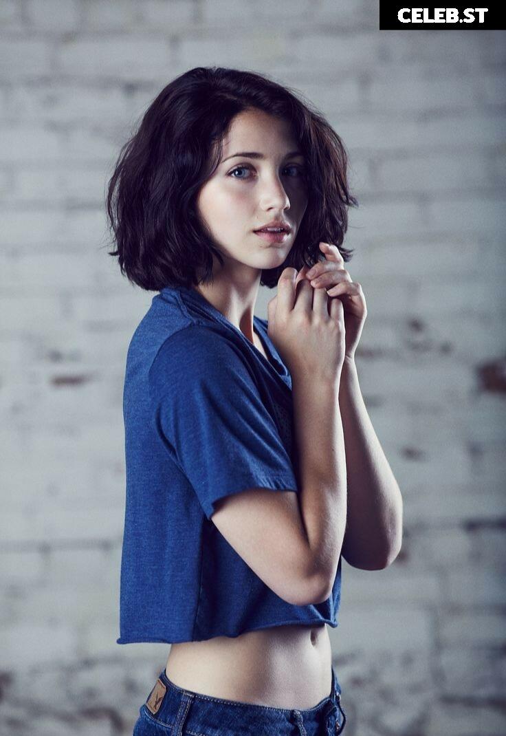 Emily Rudd Image 1940275
