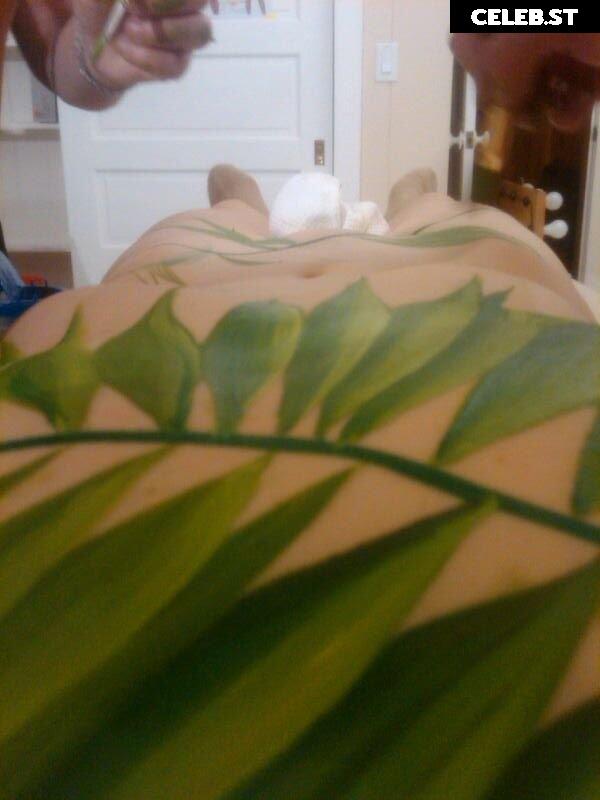 Yvonne Strahovski Image 1949359