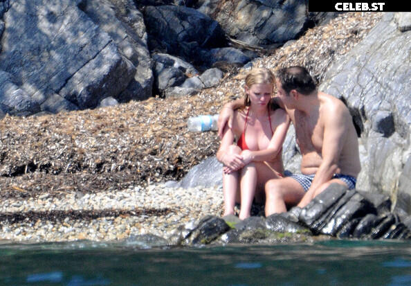 Lara Stone Image 1948845