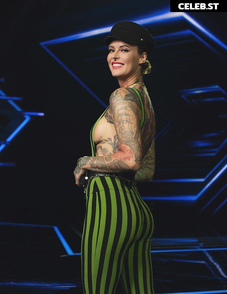 Jennifer Weist Image 1948878