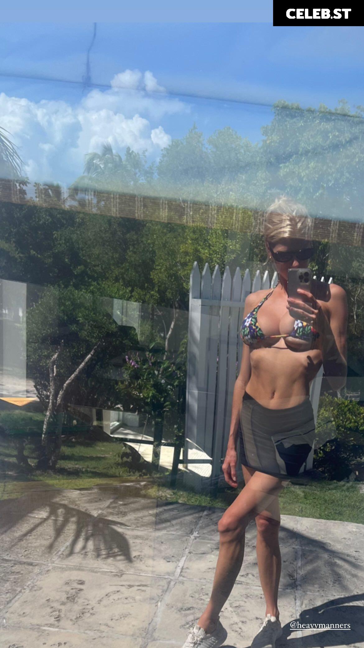 Charlotte McKinney Image 1948361