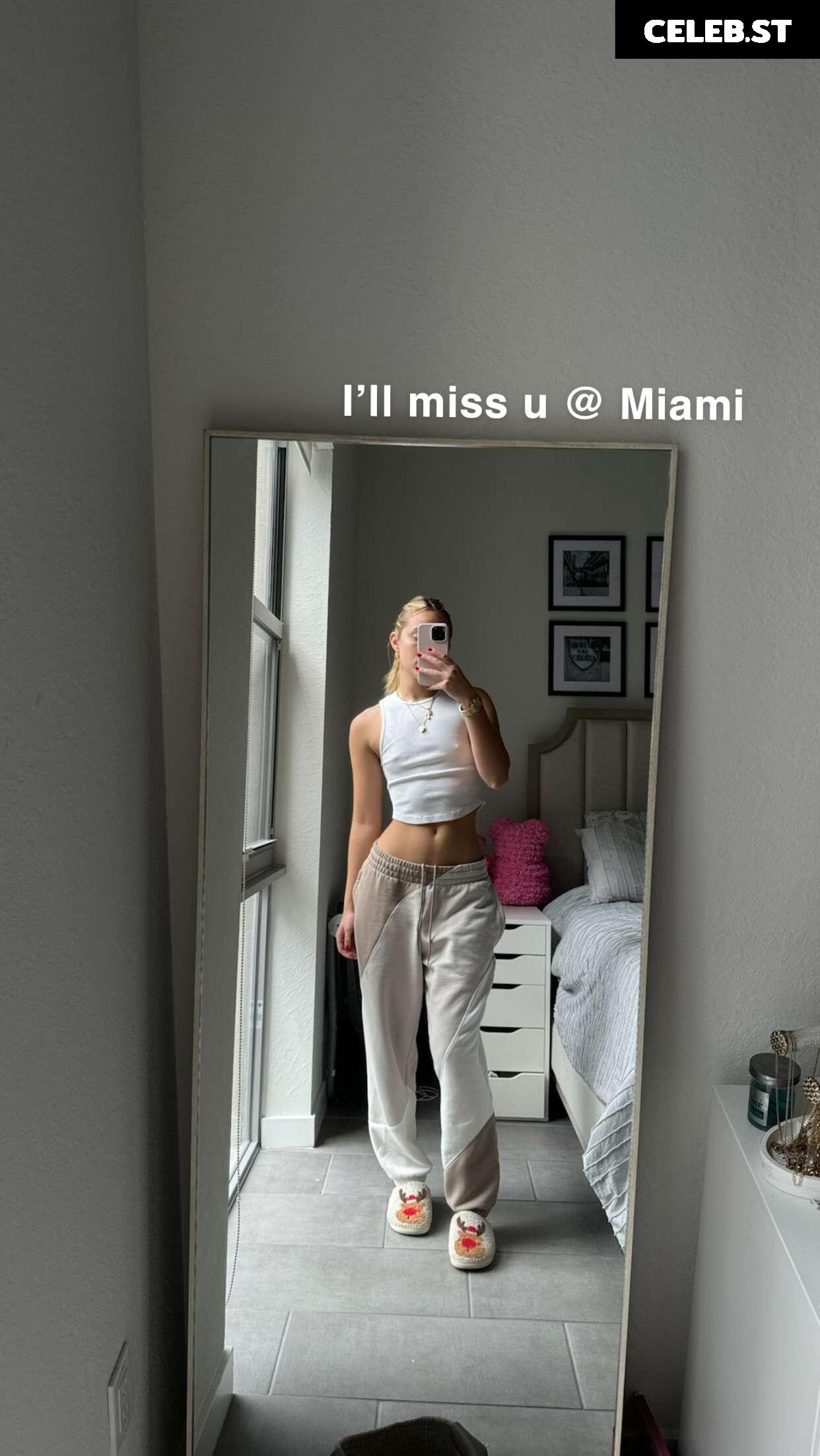 Olivia Ponton Image 1936539