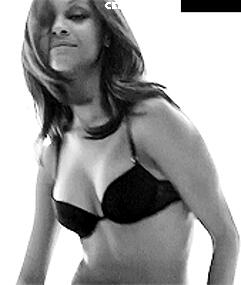 Zoe Saldana Image 1937741
