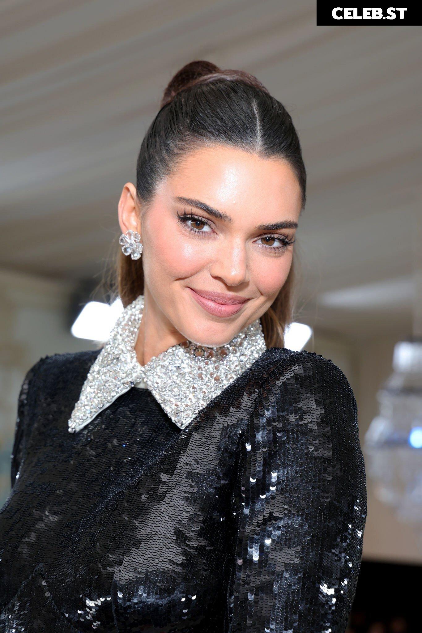 Kendall Jenner Image 1937000