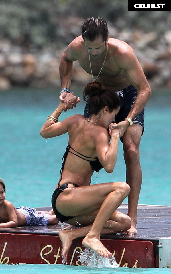 Brooke Burke Image 1934088