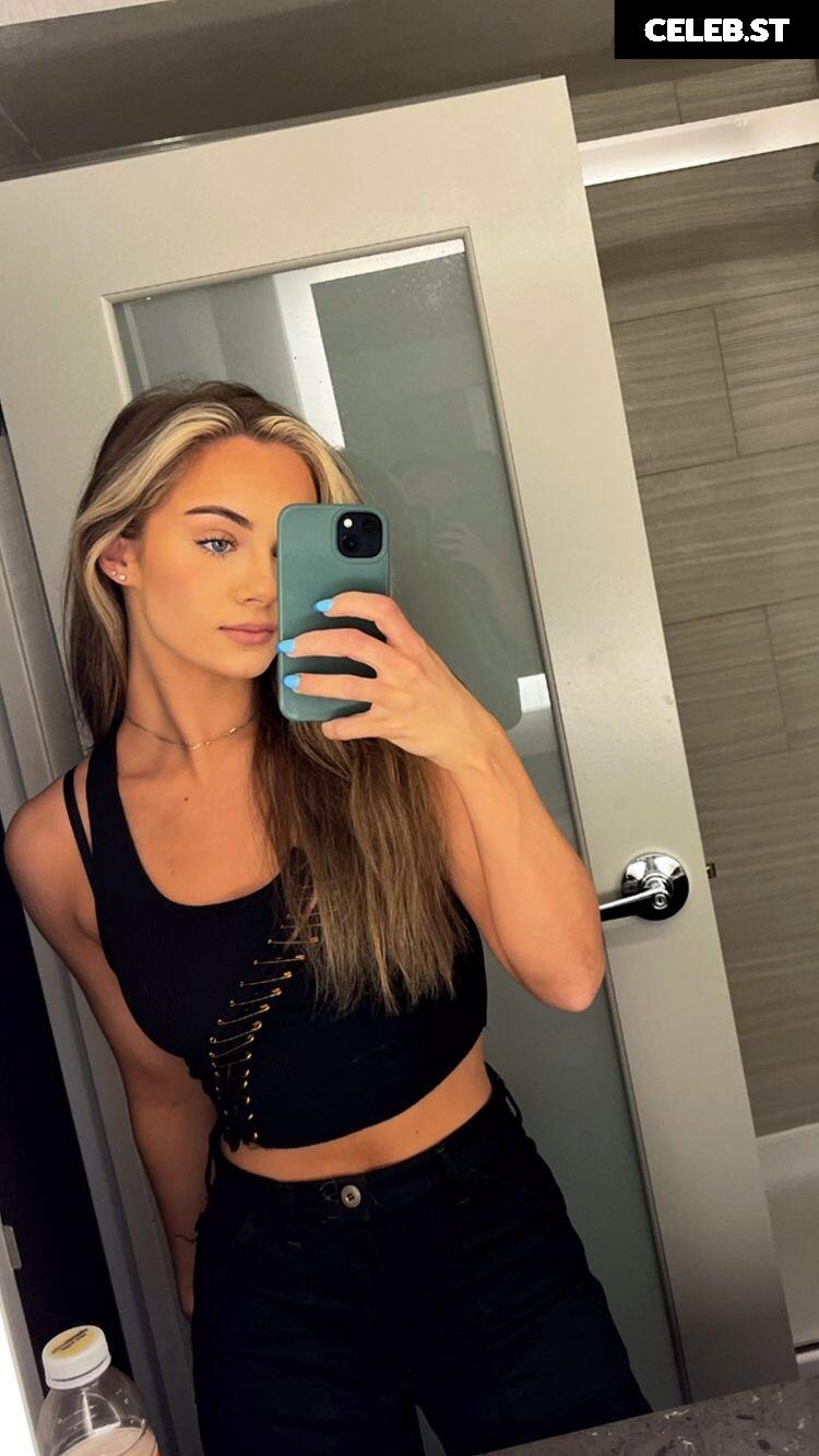 Anna Jay Image 1934086