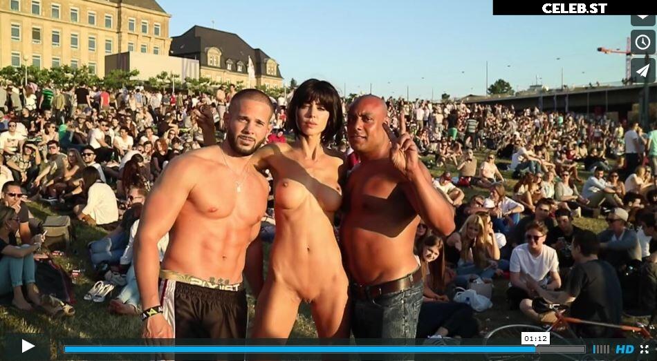 Milo Moiré Image 1931335