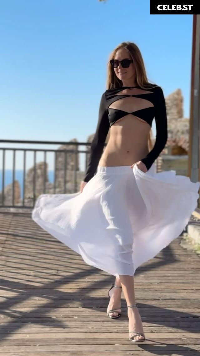 katmartynova Image 193298