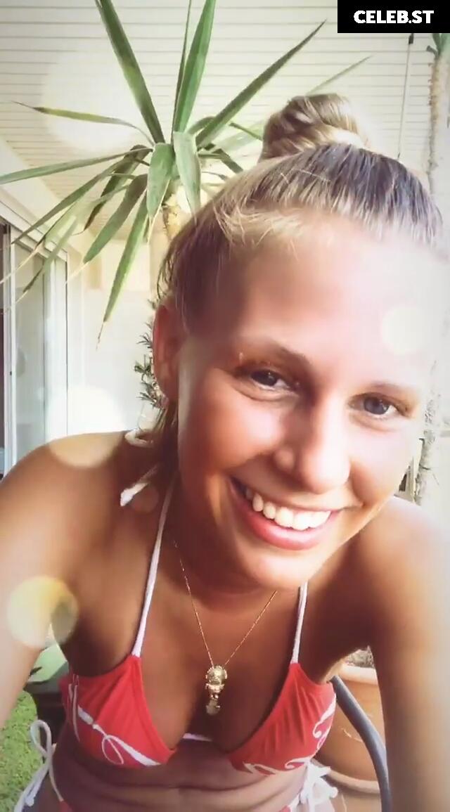 Carolina Peukmann Image 1933222