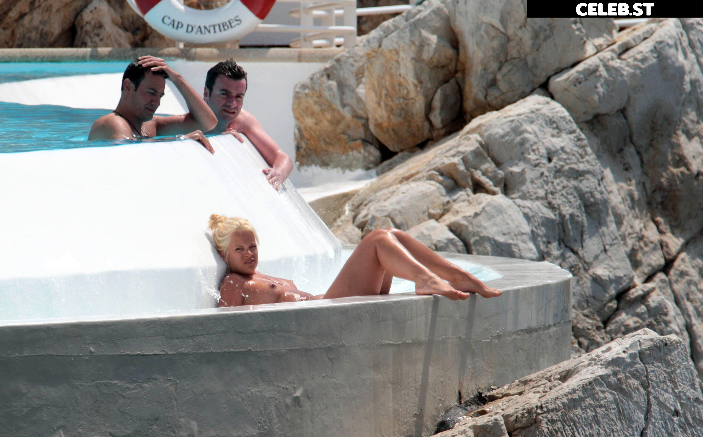 Lily Allen Image 1930084