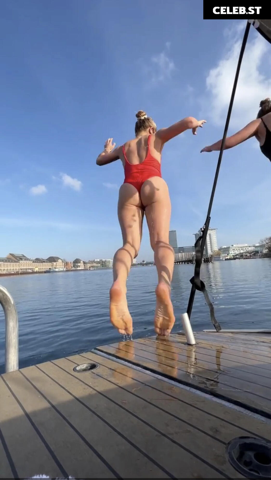 Lola Weippert Image 1930230