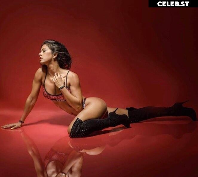 Ali Lee Image 1939208