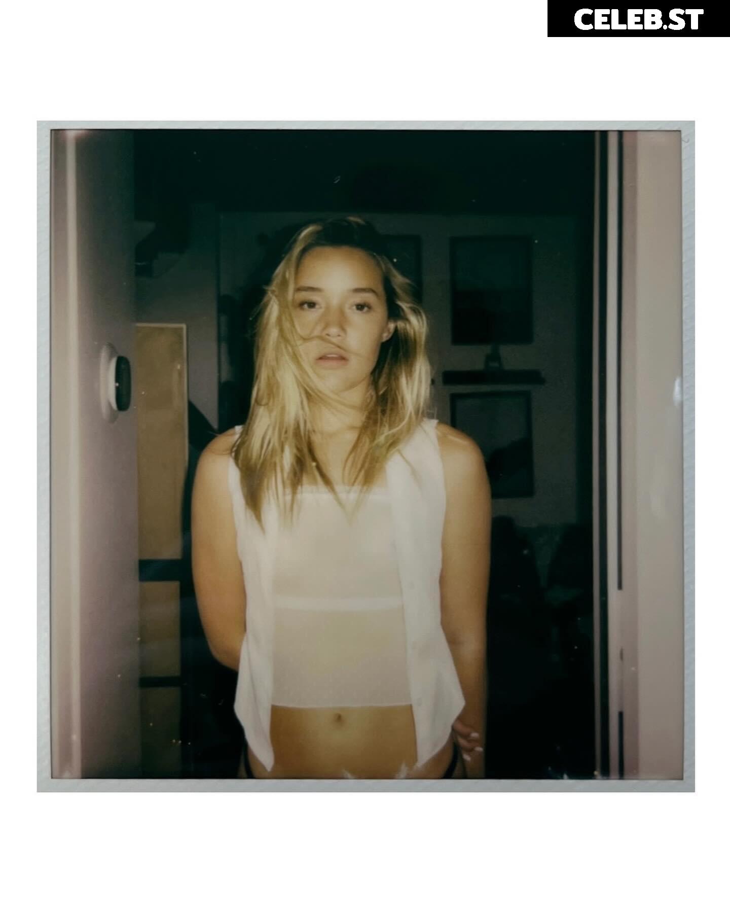 Olivia Ponton Image 1938990