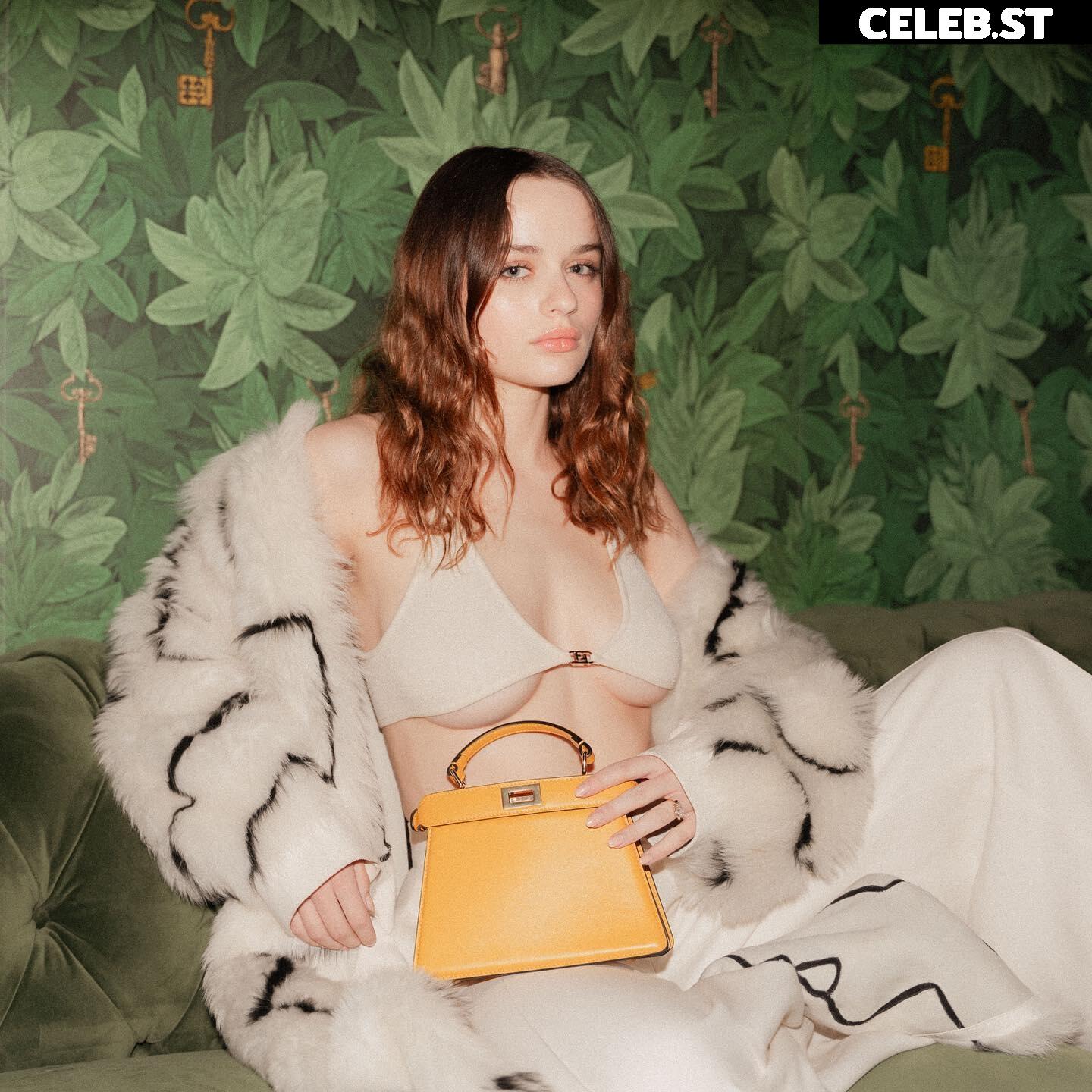 Joey King Image 1926558