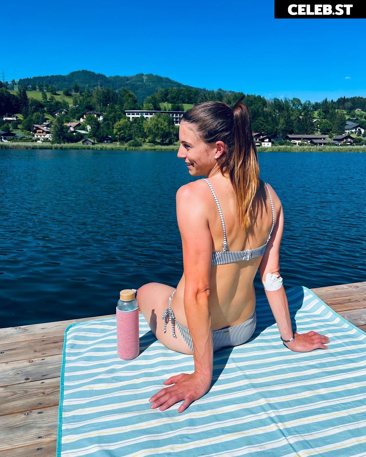 Mirjam Puchner Image 1926567