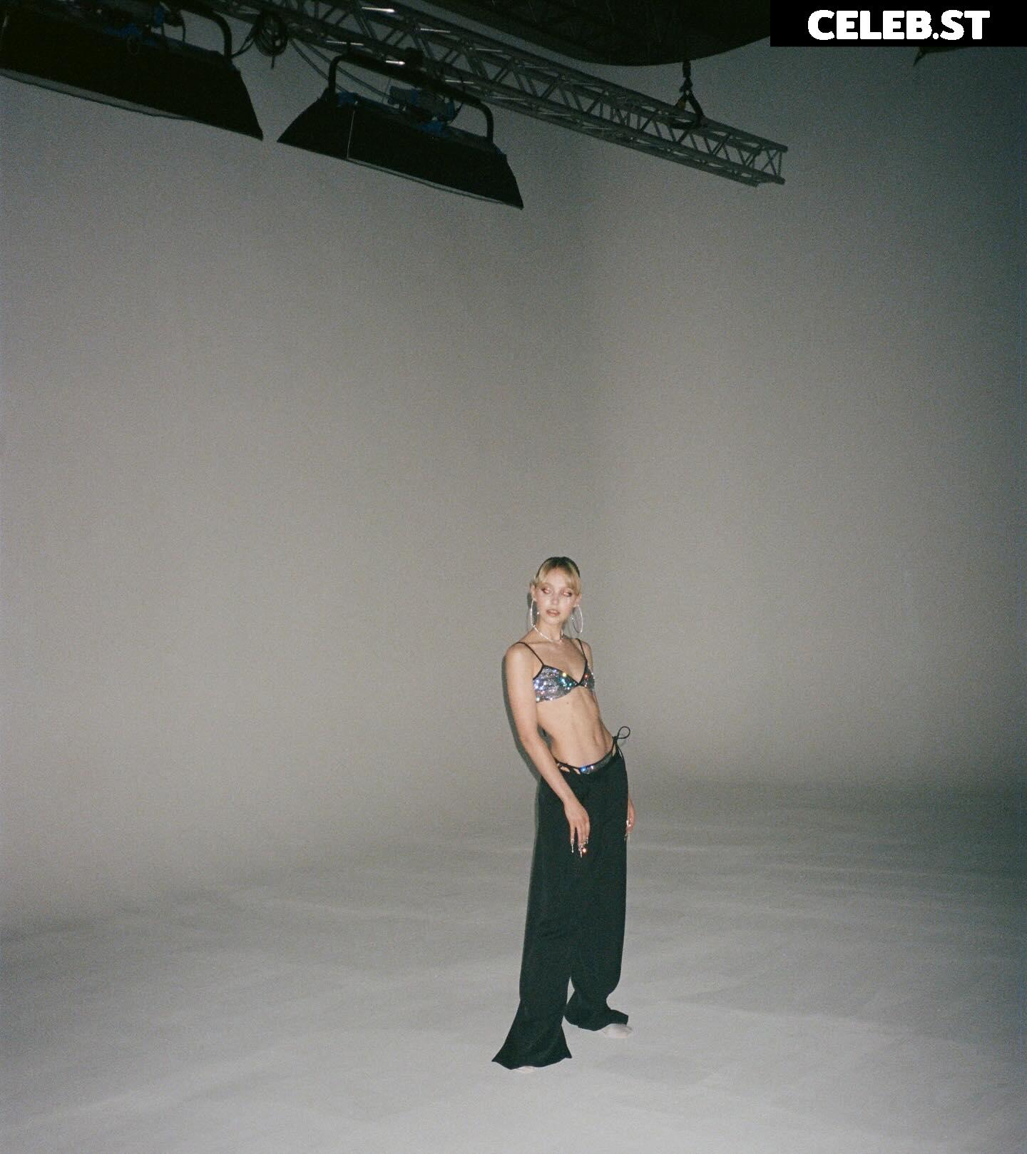 Lina Larissa Strahl Image 1926608