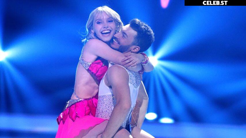 Lina Larissa Strahl Image 1926166