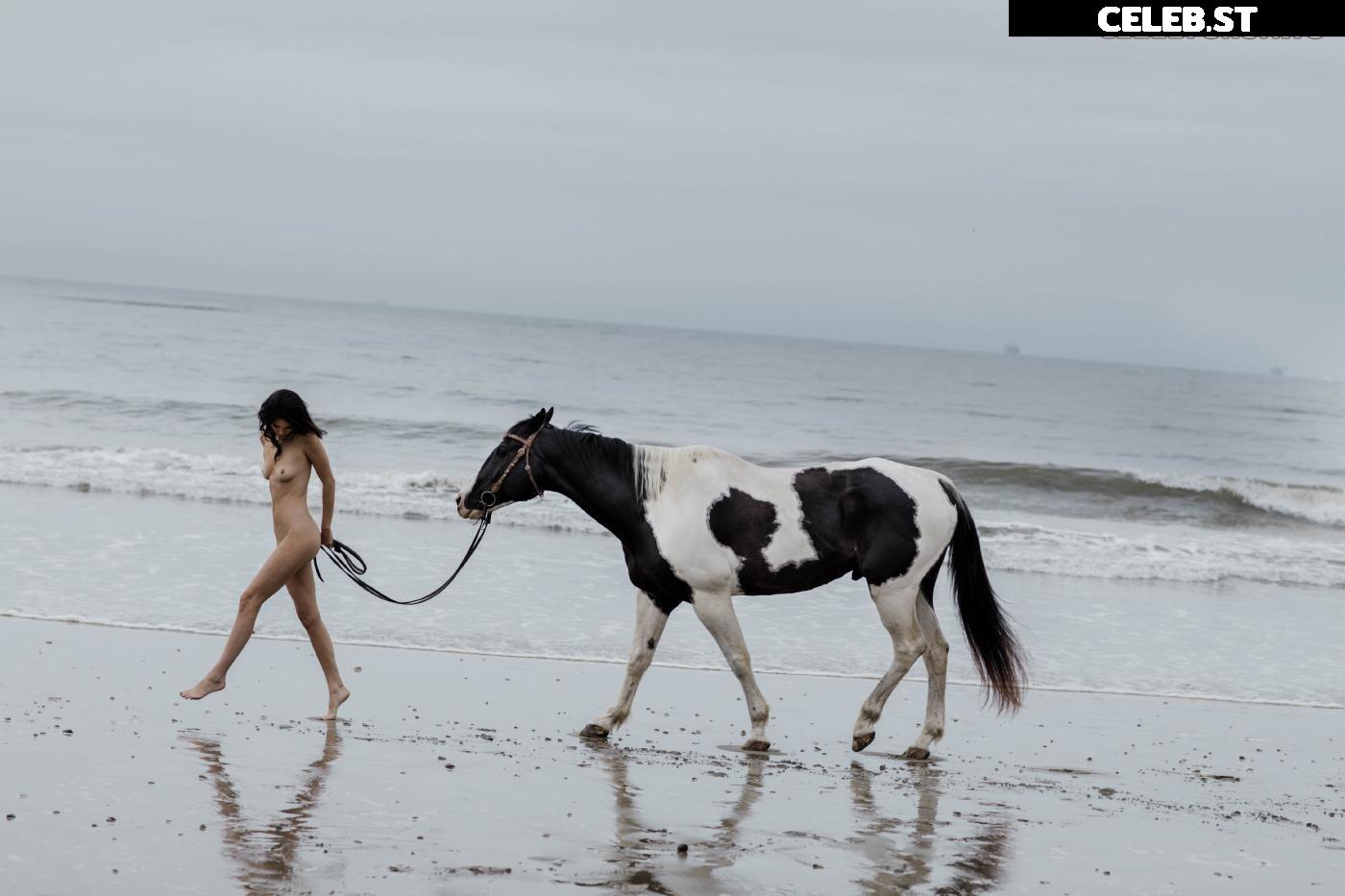 Kendall Jenner Image 1927799