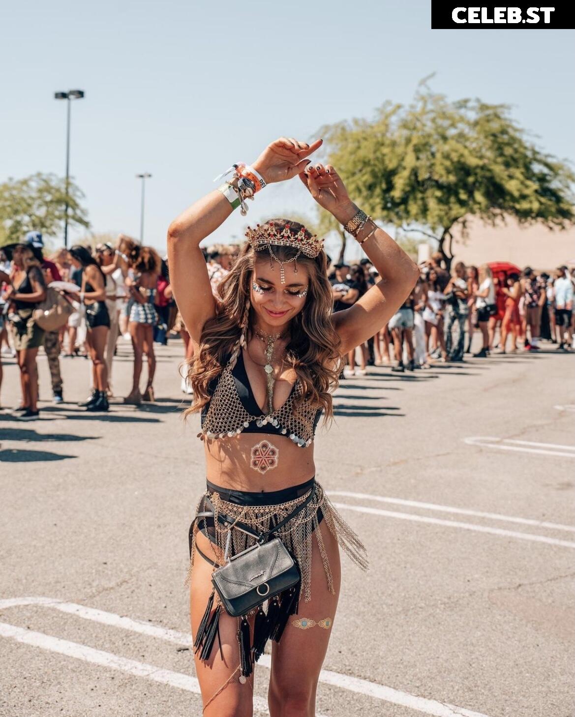 Lola Weippert Image 1927775