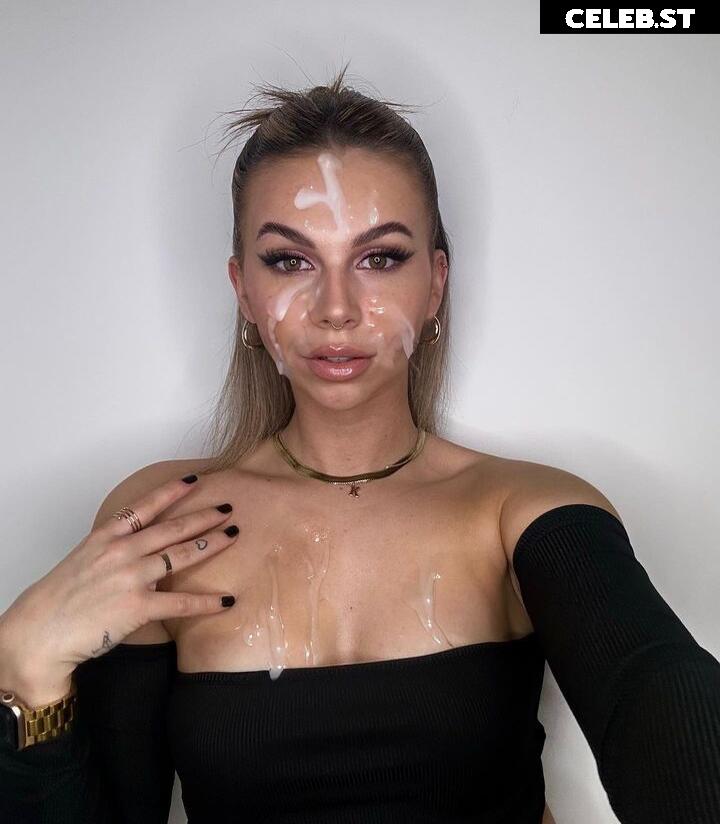 Kira Rodriguez Image 1921880