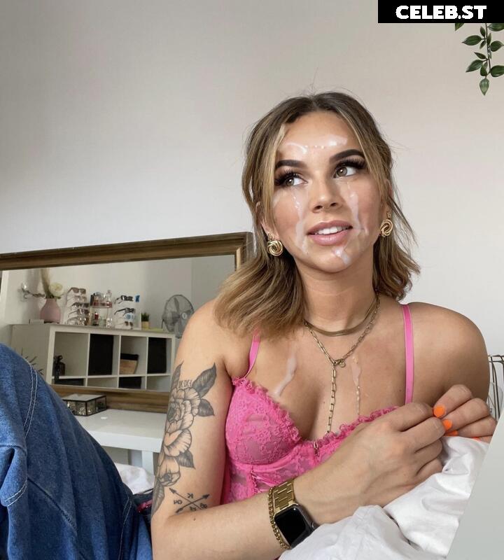 Kira Rodriguez Image 1921475