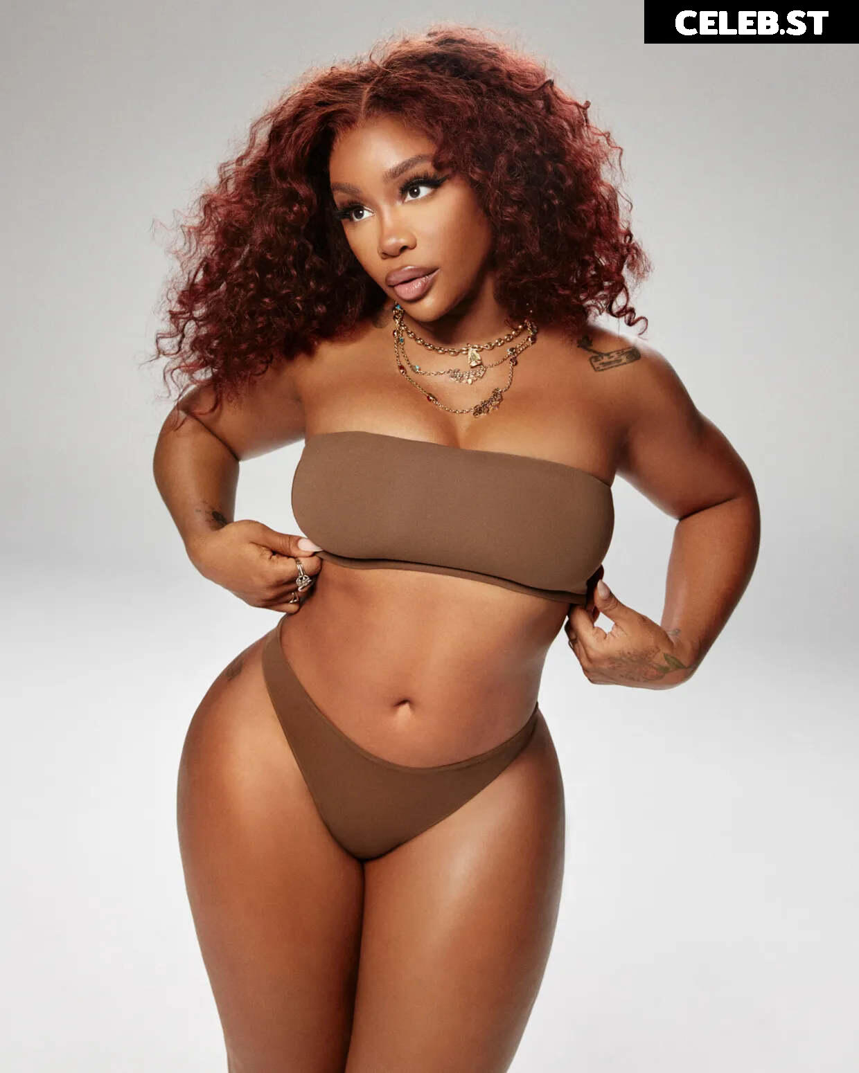 SZA Image 1929093