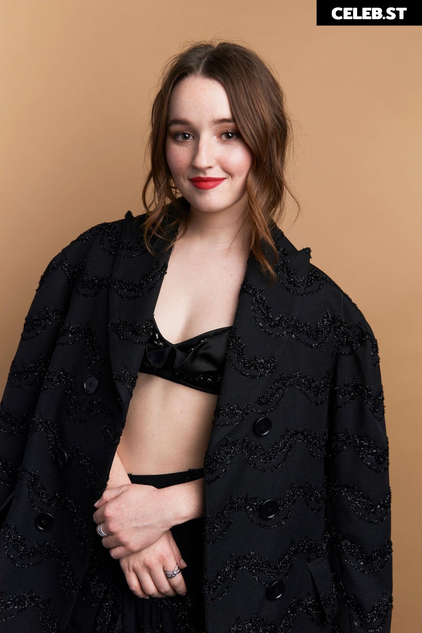 Kaitlyn Dever Image 1928619