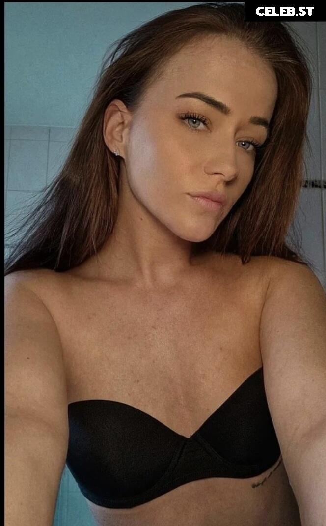 Leelaniii Image 1907295