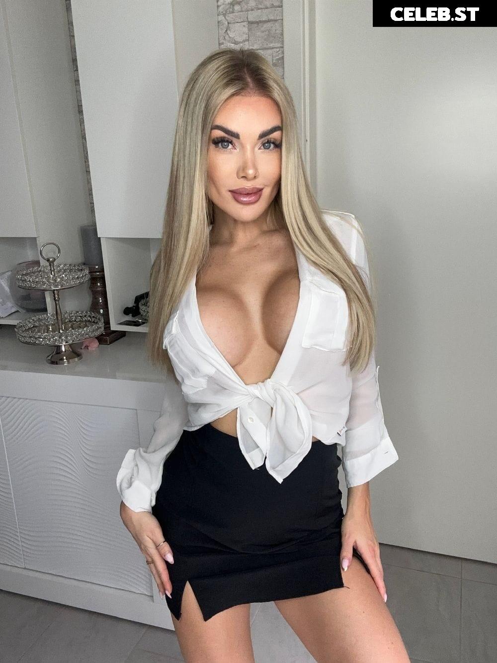 Sabrina Wlk Image 1904276